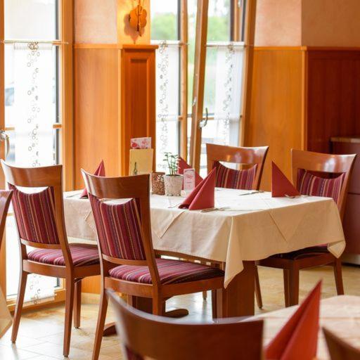 נוישטט אן דר דונאו Gasthaus Paulus מראה חיצוני תמונה